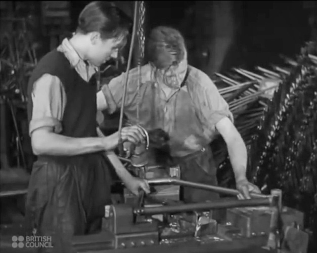 Fabrication de velo en 1945