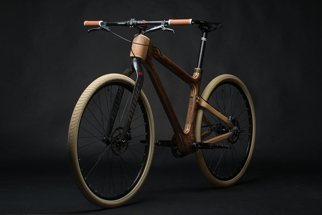 Velo en bois precieux artisanal