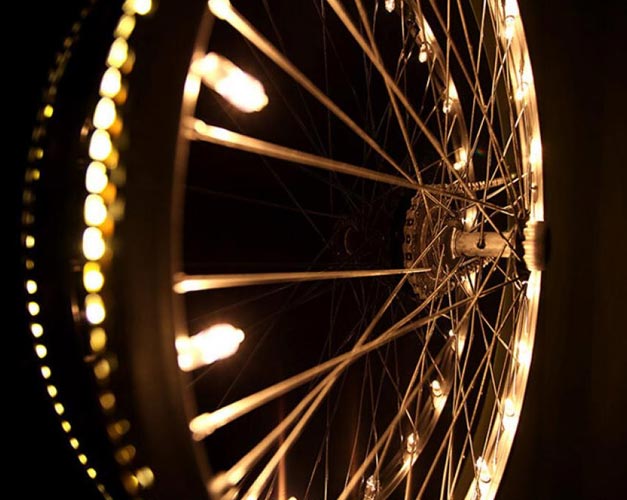 Roue de velo lampe